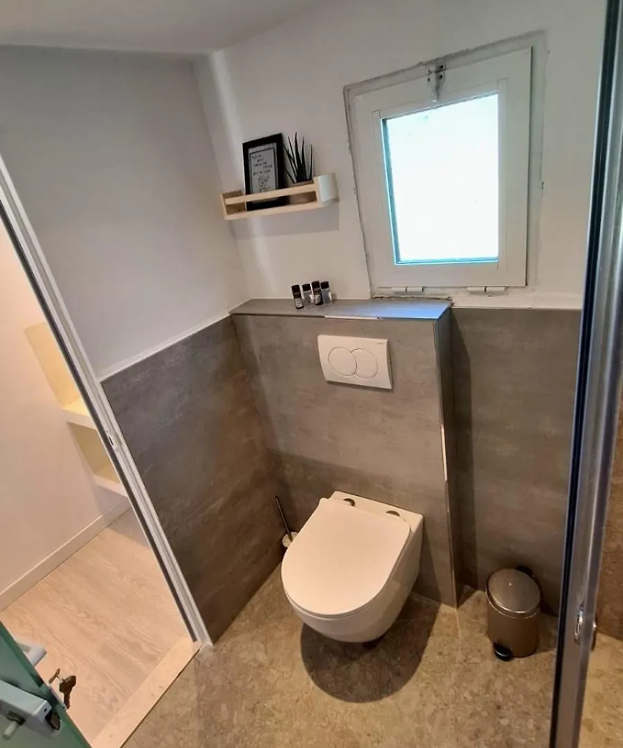 Tonea'S Houses Himare Vakantiehuis